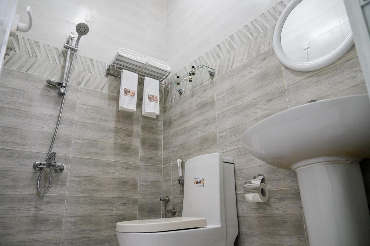 Arkan Al Barzah Hotel Apartment スール エクステリア 写真