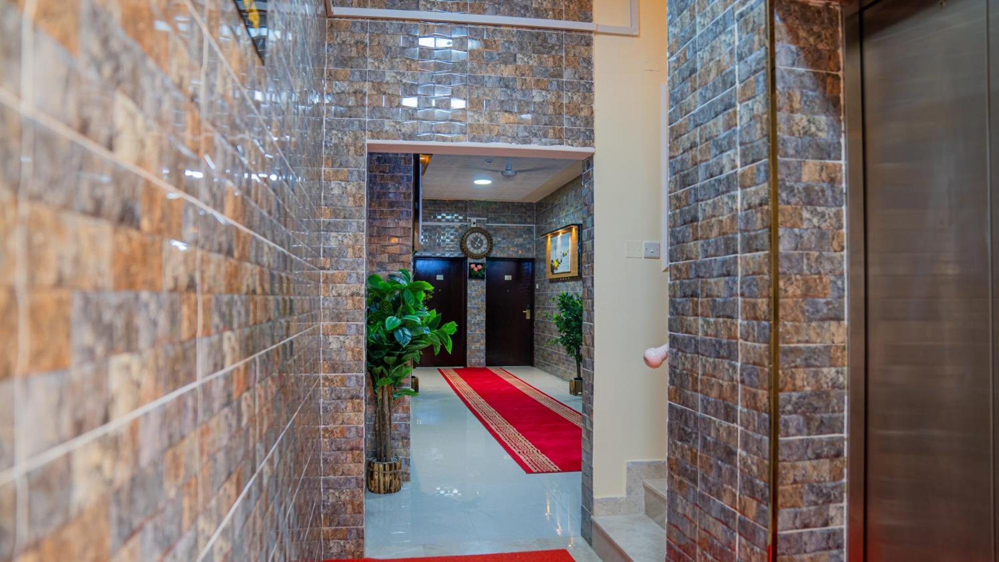 Arkan Al Barzah Hotel Apartment スール エクステリア 写真