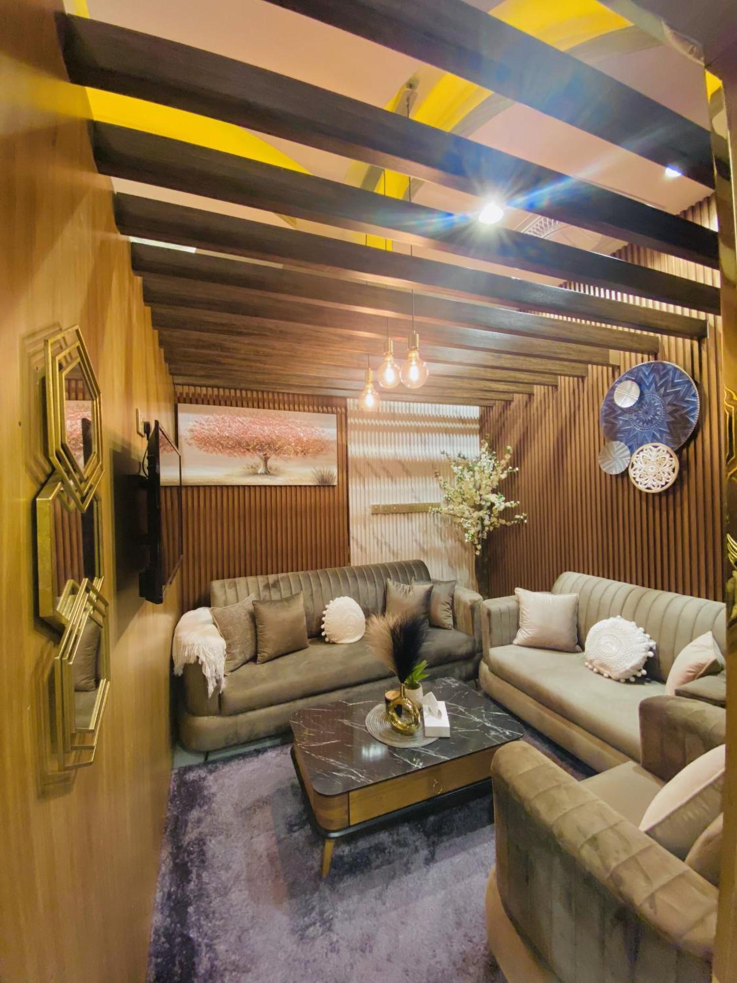 Arkan Al Barzah Hotel Apartment スール エクステリア 写真